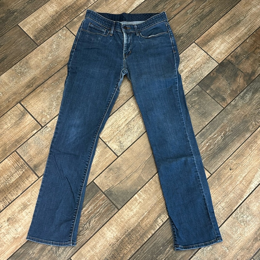 Levi’s straight jeans